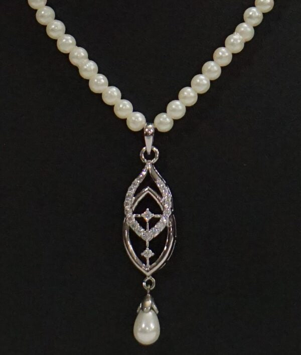 Designer Pendant Set
