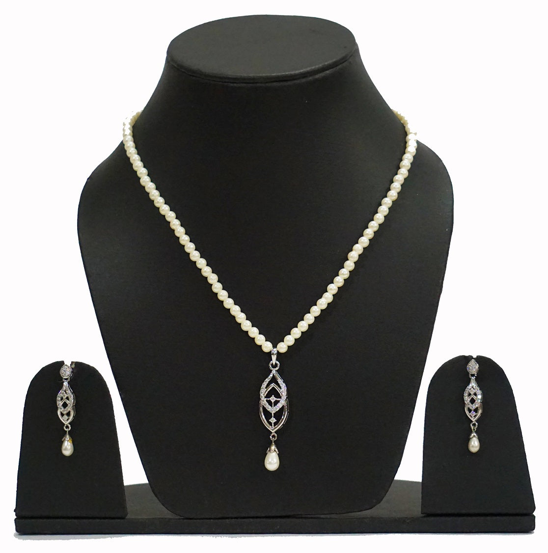 Designer Pendant Set