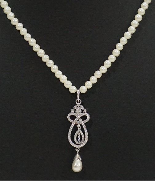 Designer Pendant Set