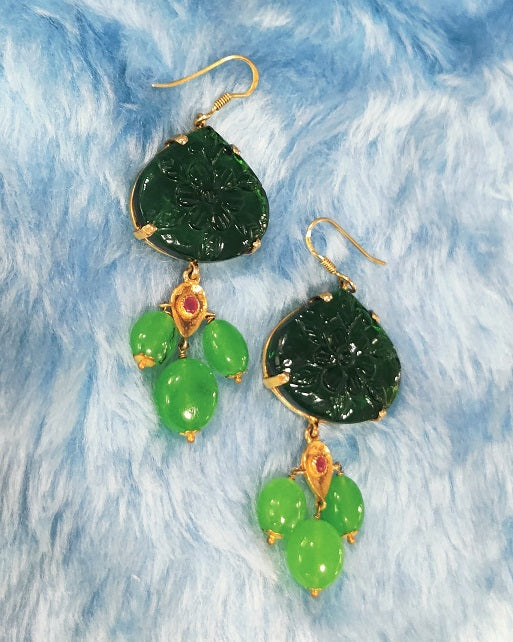 Green Leaf Carved Dangler
