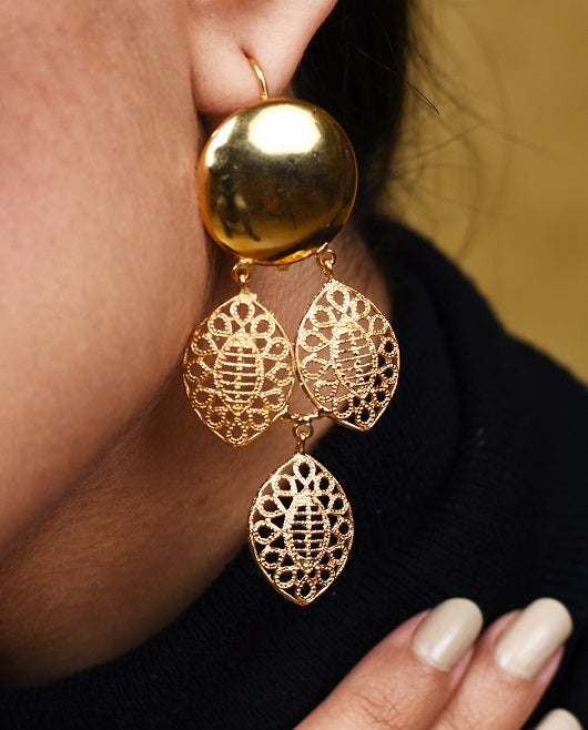 Golden Leave Dangler