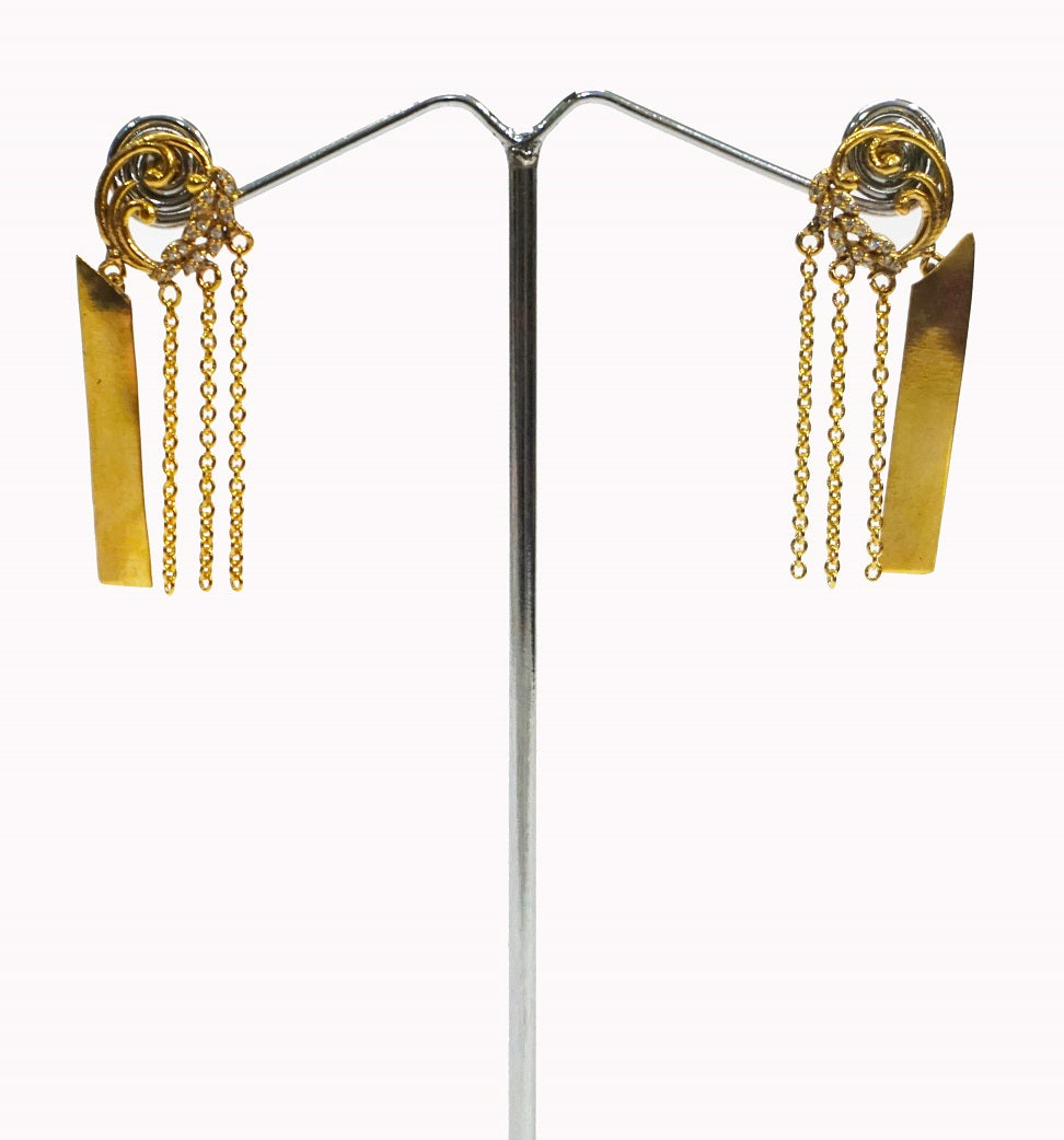 Fauna Chain Metal Dangler