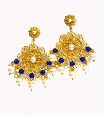 Antique Flower Dangler