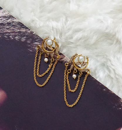 Flora Chain Dangler