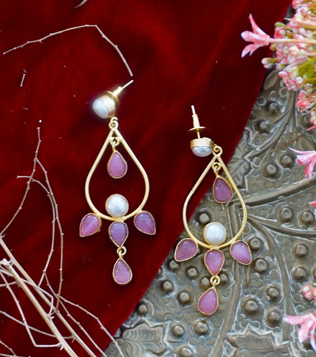 Alankar Leaf Earring