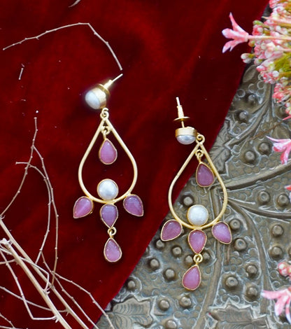 Alankar Leaf Earring
