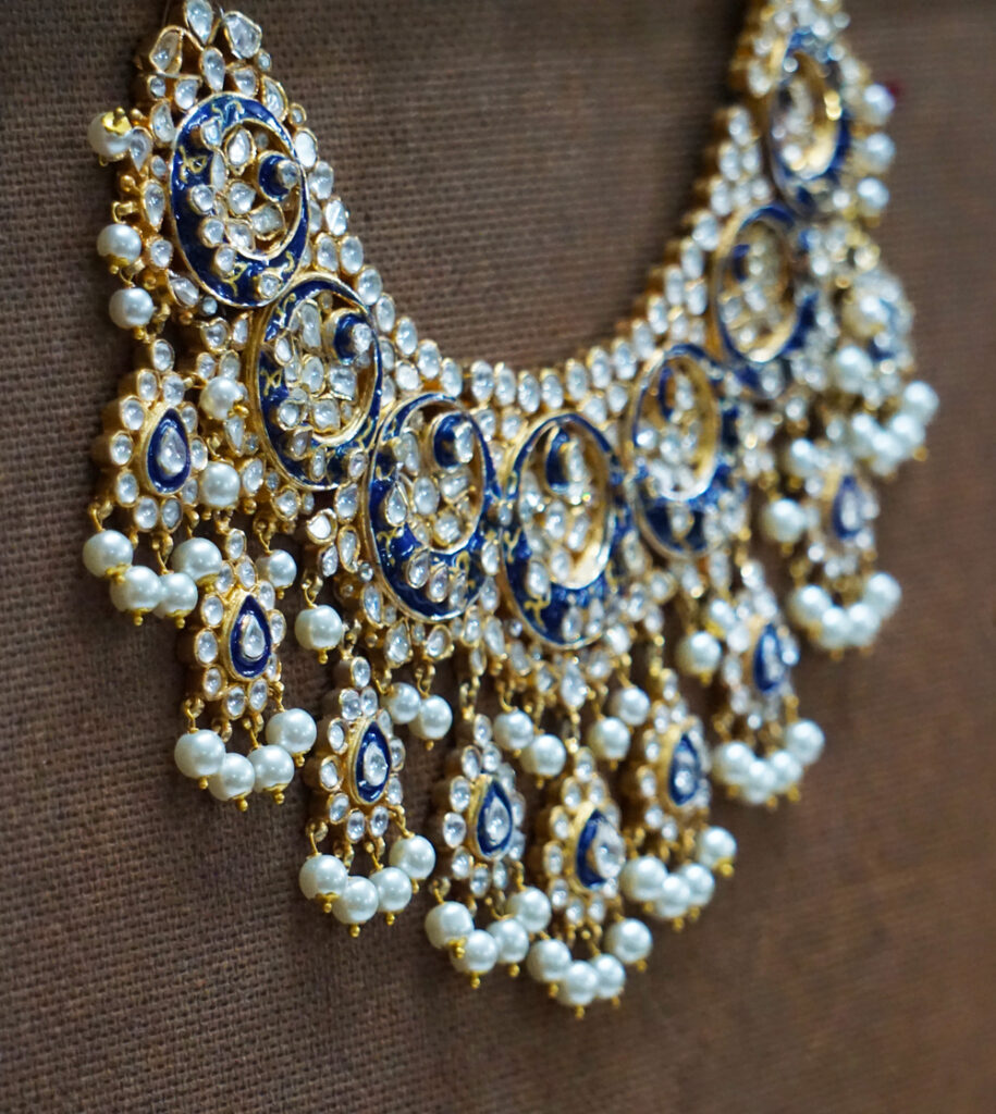 The Charm of Antique Indian jewelry with modern Esembles